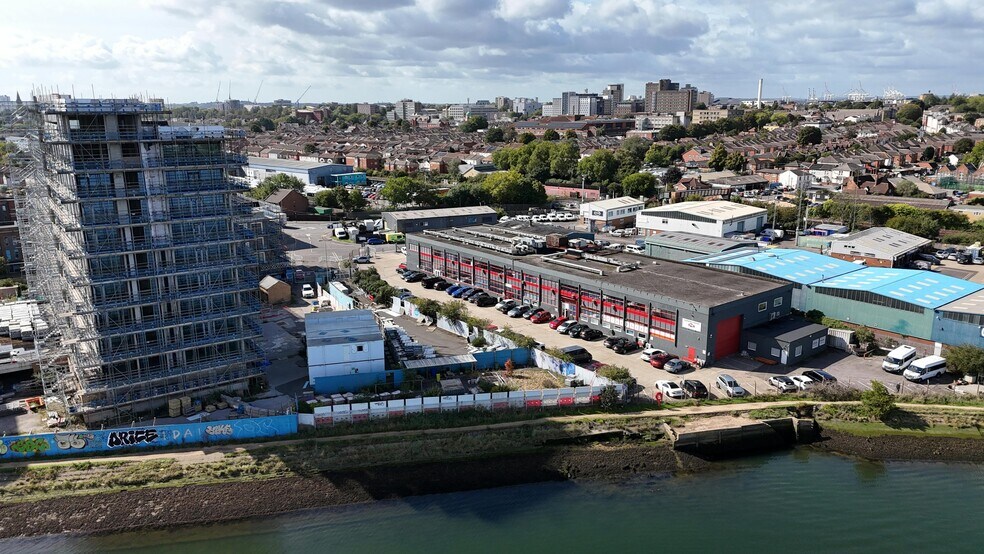 Mount Pleasant Rd, Southampton for sale - Aerial - Image 2 of 6