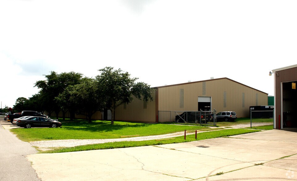1412 Washington St, South Houston, TX for lease - Building Photo - Image 2 of 5