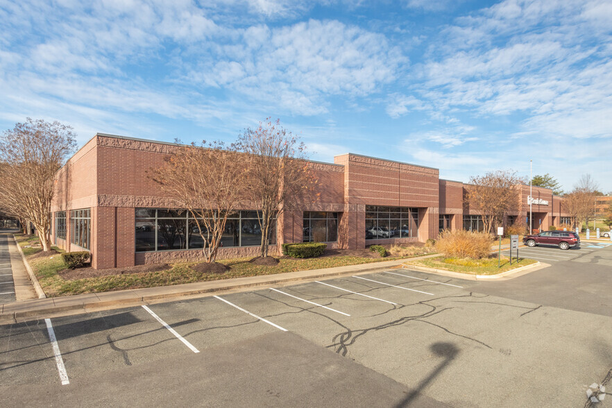 7375 Boston Blvd, Springfield, VA for lease - Building Photo - Image 2 of 39