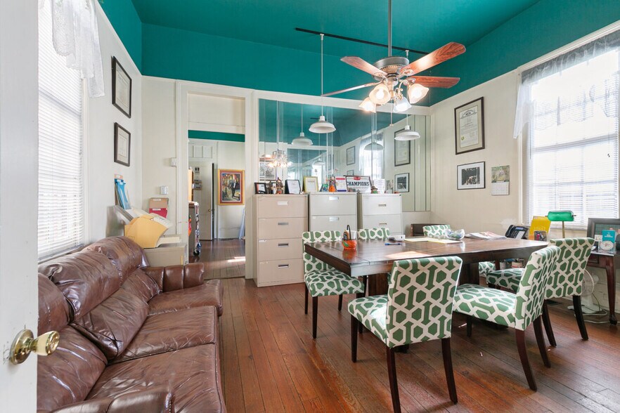 807 S Carrollton Ave, New Orleans, LA à vendre - Photo intérieure - Image 3 de 3