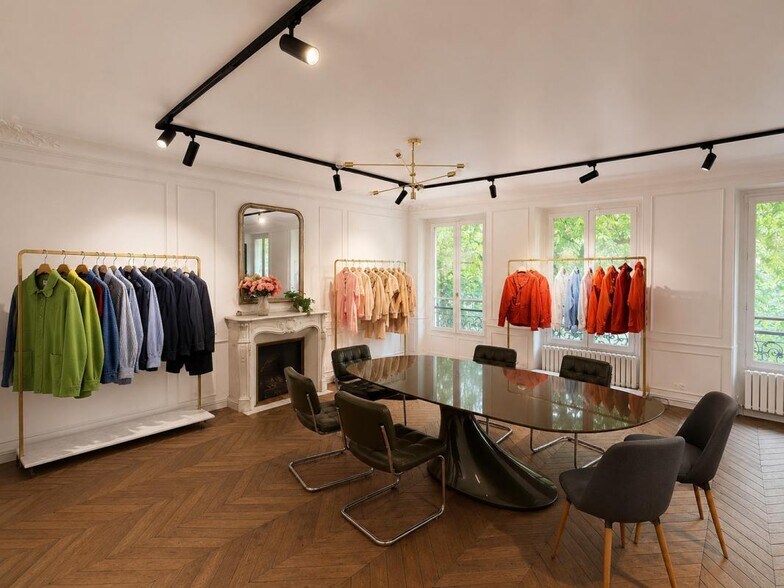 22 Boulevard Voltaire, Paris for lease - Building Photo - Image 2 of 9