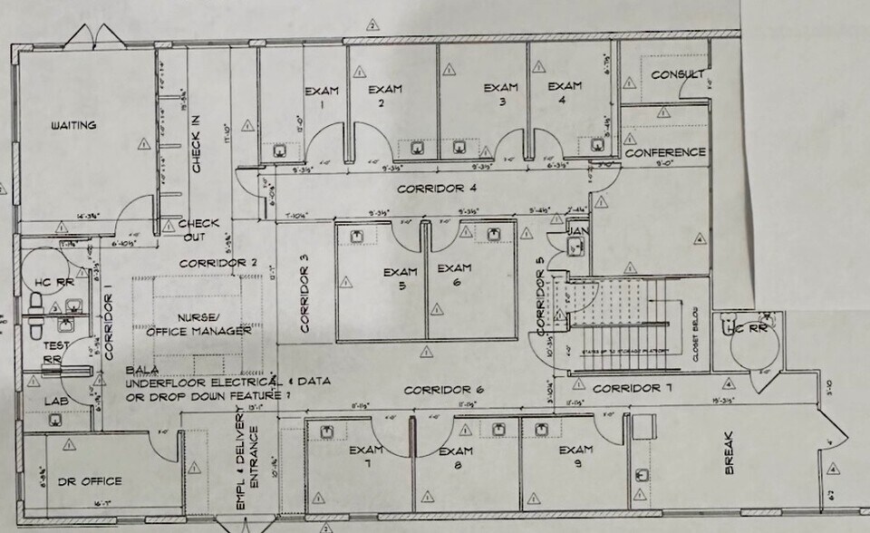 109 Park Place Blvd, Davenport, FL à louer - Photo du bâtiment - Image 3 de 4