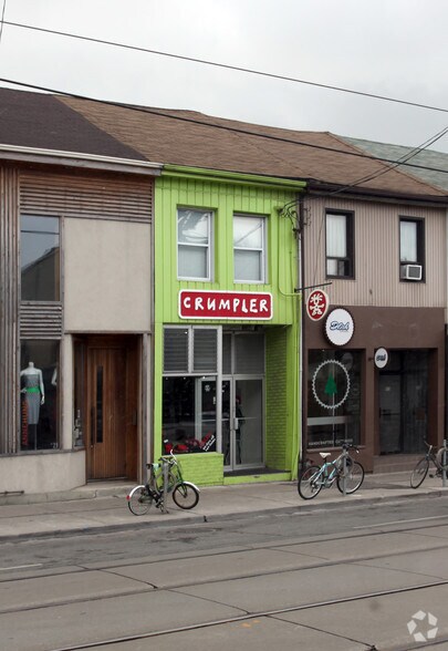 831 Queen St W, Toronto, ON à louer - Photo du bâtiment - Image 2 de 2