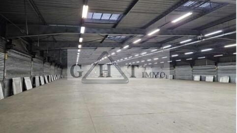 Industrial in Collégien for lease Building Photo- Image 1 of 12