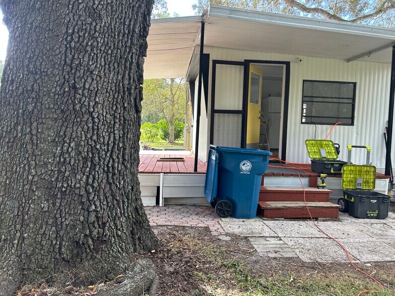 33133 Ranch Rd, Dade City, FL à vendre - Photo du bâtiment - Image 2 de 34