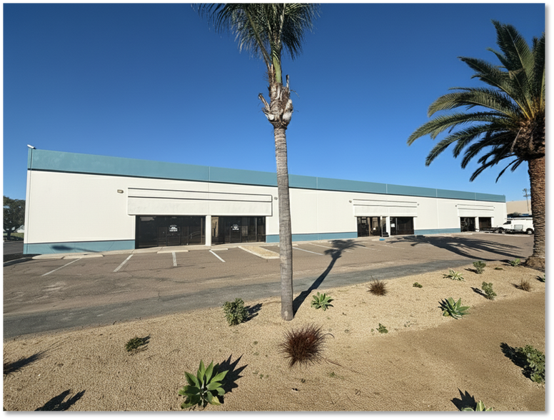 1641 Pacific Rim Ct, San Diego, CA à louer - Photo du bâtiment - Image 3 de 4