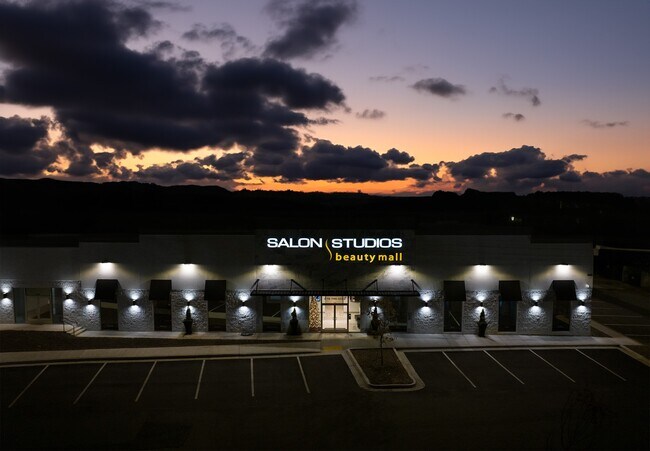 Plus de détails pour 3338 Trickum Rd, Woodstock, GA - Commerce de détail à louer