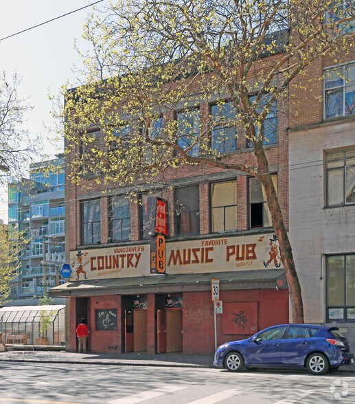 74 W Hastings St, Vancouver, BC à vendre - Photo du bâtiment - Image 2 de 5