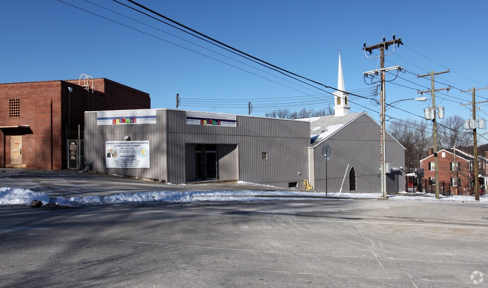 441 Chaplin St SE, Washington, DC for sale - Primary Photo - Image 1 of 13