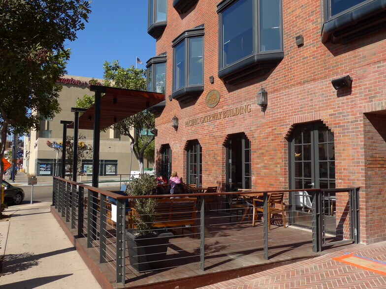 1495 Pacific Hwy, San Diego, CA à louer - Photo du bâtiment - Image 2 de 11
