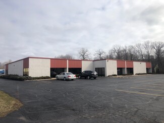 Plus de détails pour 2414 Industrial Dr, Neenah, WI - Flex à vendre