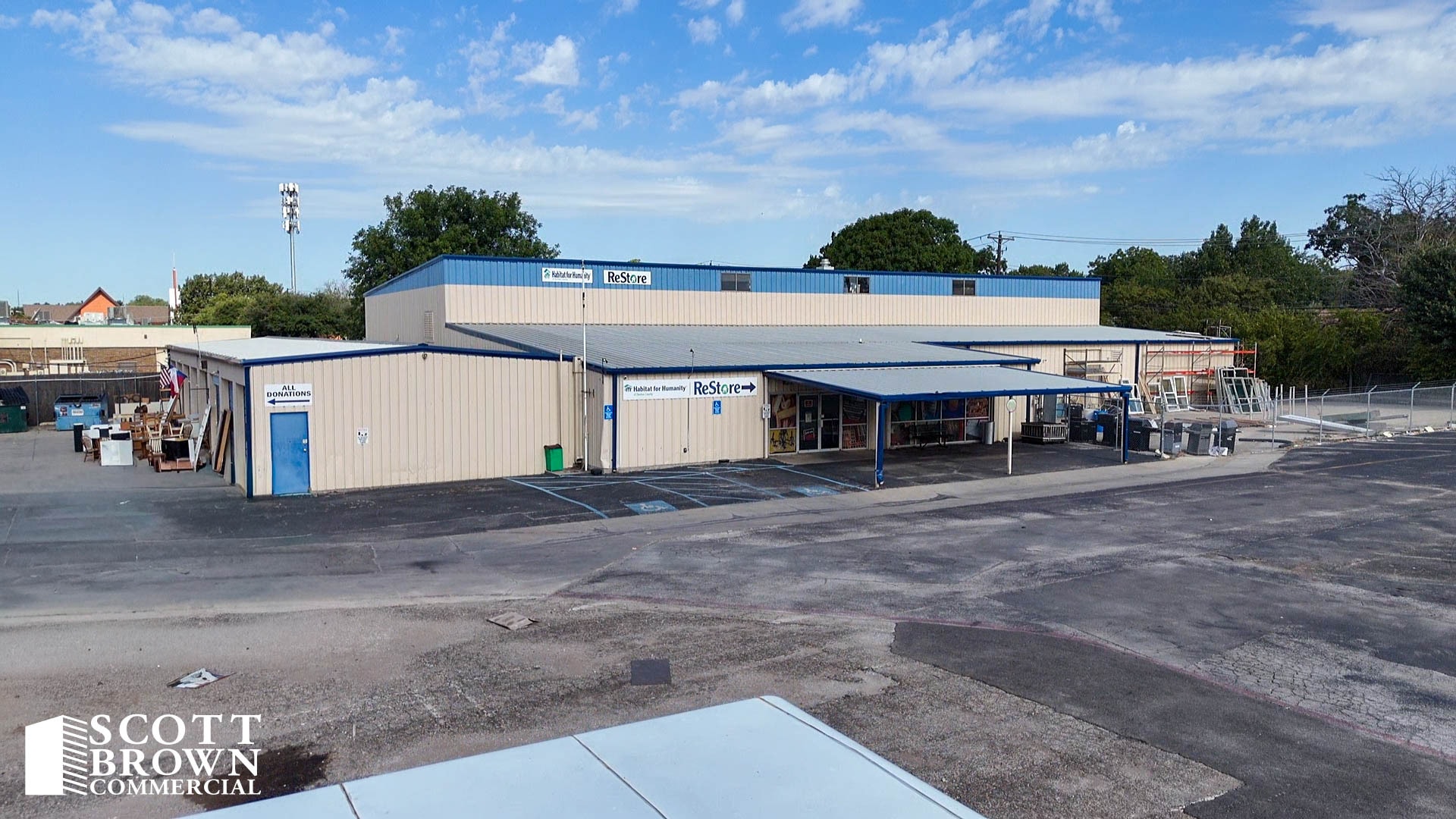 1805 Cornell Ln, Denton, TX for lease Interior Photo- Image 1 of 18