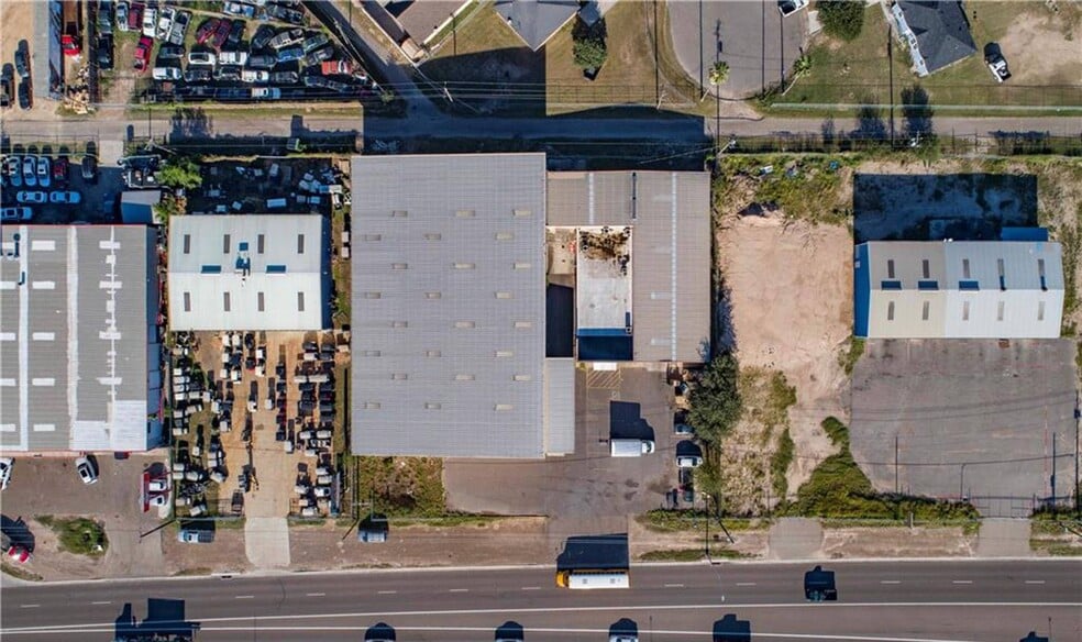 2504 W Interstate Highway 2, Mission, TX à louer - Photo du bâtiment - Image 2 de 19