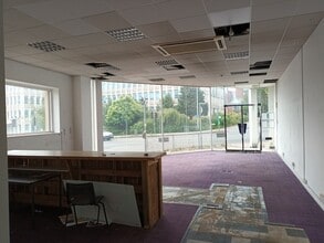 29 Paris St, Exeter for lease Interior Photo- Image 2 of 3