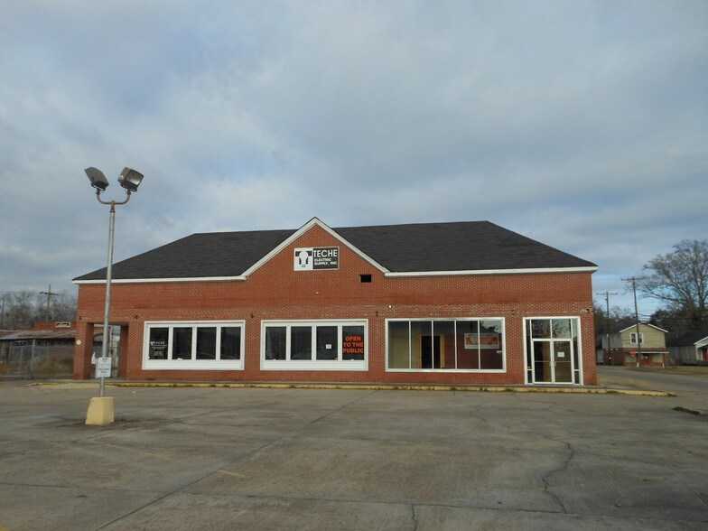 317 S Cate St, Hammond, LA à vendre - Photo du bâtiment - Image 3 de 13