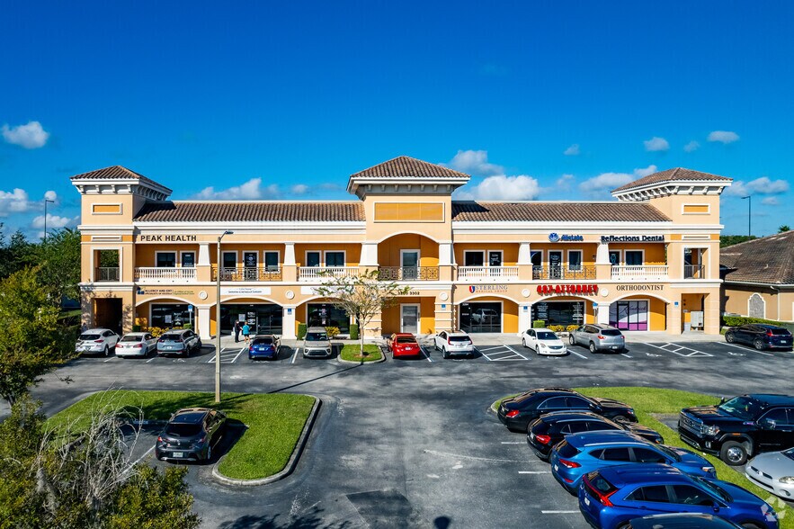 3290-3302 Greenwald Way, Kissimmee, FL à louer - Photo du bâtiment - Image 2 de 4