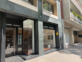 Plus de détails pour Multi-résidentiel à vendre