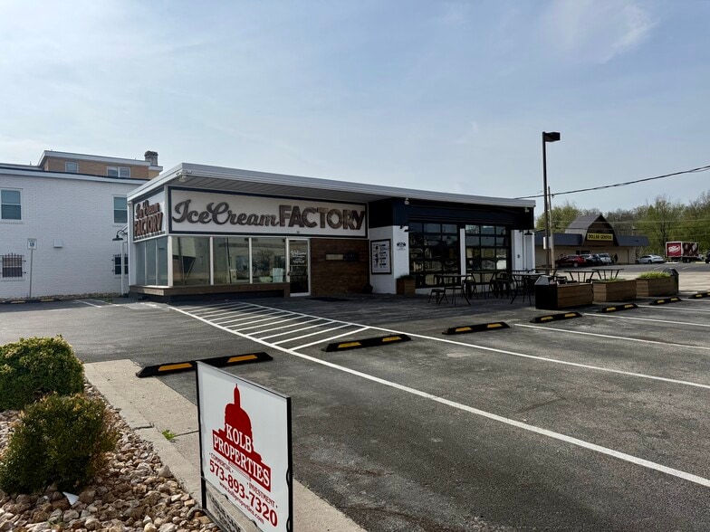 701 Madison St, Jefferson City, MO for sale - Building Photo - Image 1 of 3