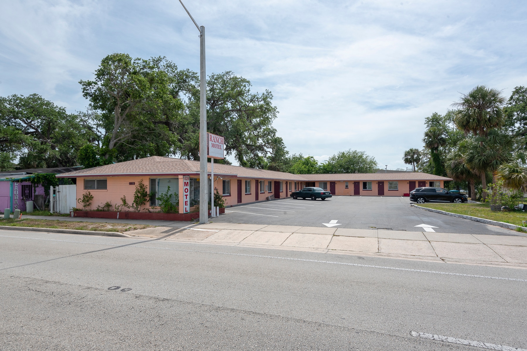 1028 Ridgewood Ave, Daytona Beach, FL for sale Building Photo- Image 1 of 43