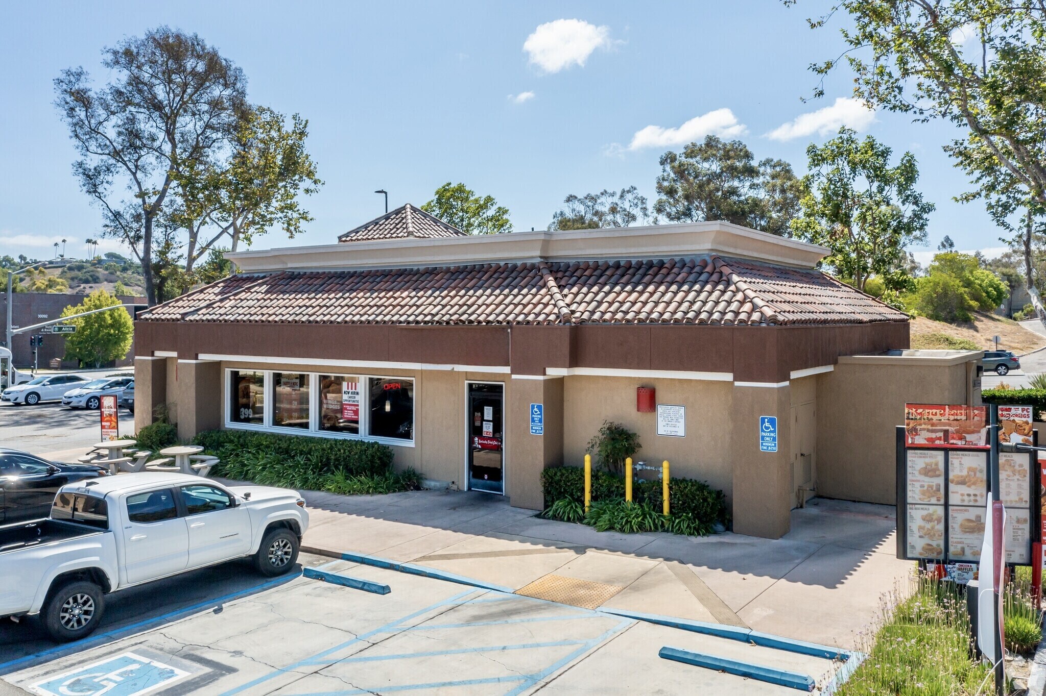 30071 Alicia Pky, Laguna Niguel, CA for lease Primary Photo- Image 1 of 5