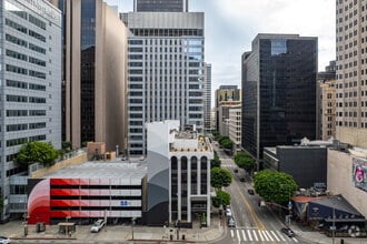 835 Wilshire Blvd, Los Angeles, CA - Aérien  Vue de la carte