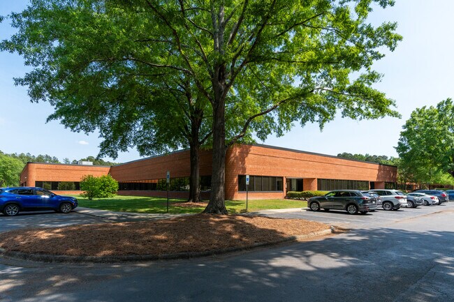 More details for 800-801 Capitola Dr, Durham, NC - Flex for Lease