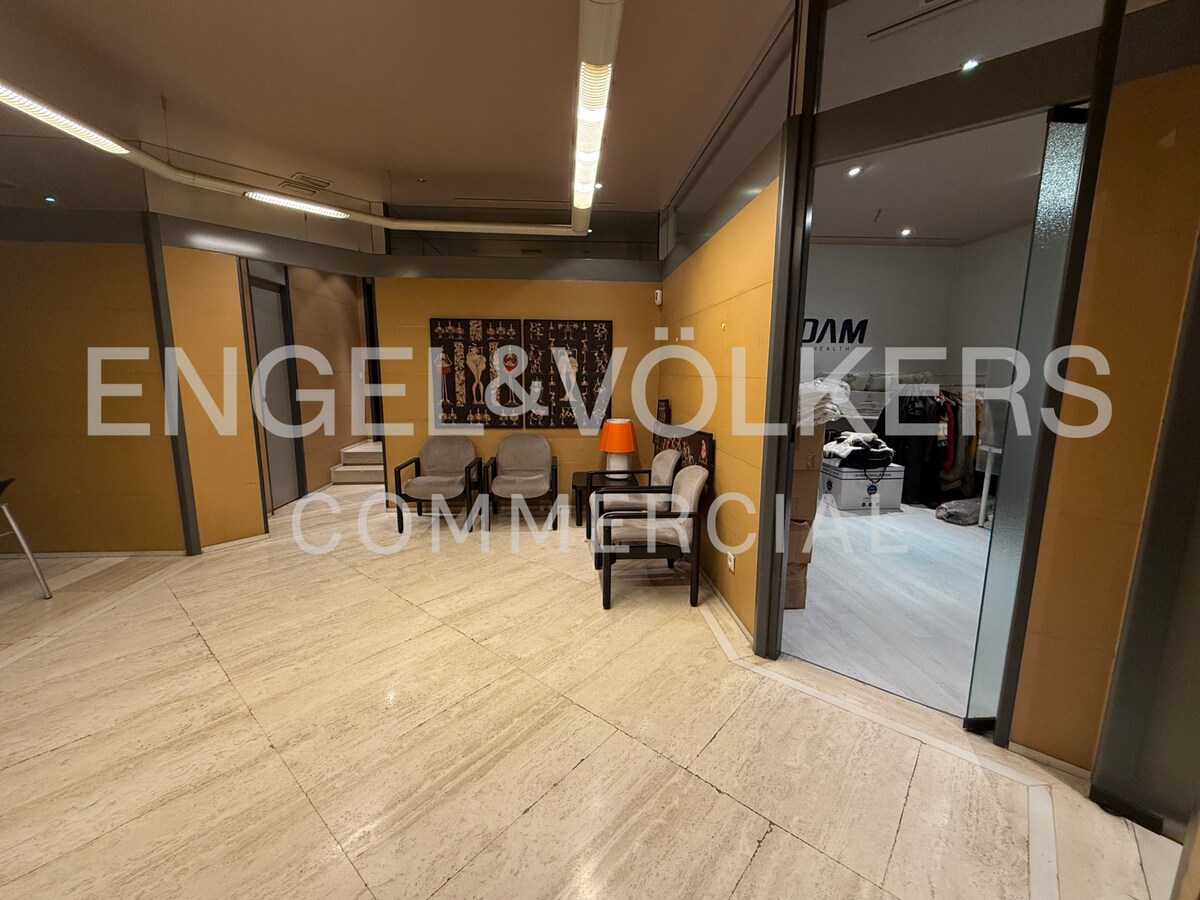 Calle de Fortuny, 51, Madrid, MAD 28010 - - - Interior Photo - Image 2 of 4
