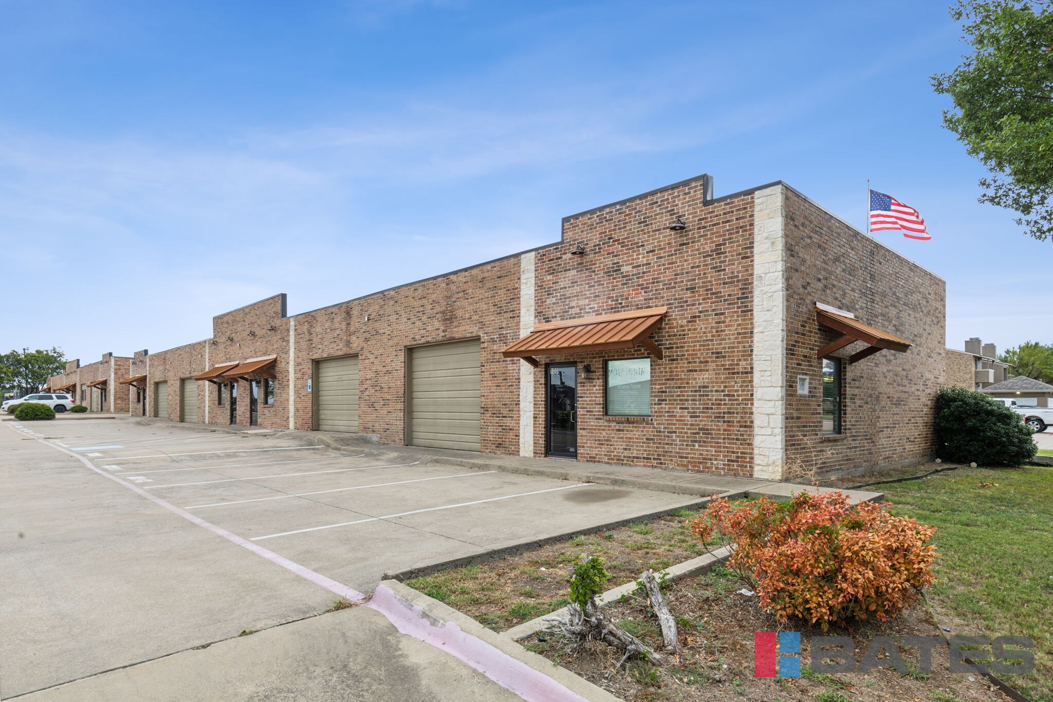 198 Brothers Blvd, Red Oak, TX à louer Photo du bâtiment- Image 1 de 29
