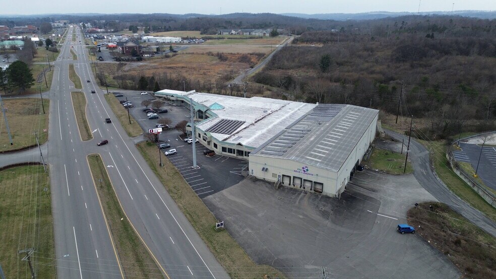 1612 Congress Pky S, Athens, TN à vendre - Aérien - Image 1 de 20