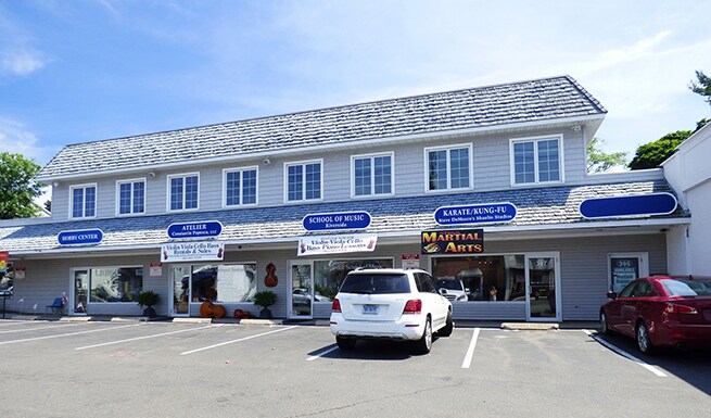 399-407 E Putnam Ave, Cos Cob, CT à louer - Photo du bâtiment - Image 3 de 3