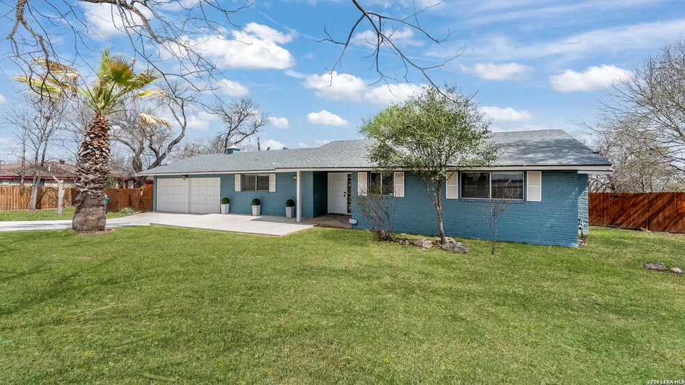 916 Toepperwein Rd, Converse, TX for lease - Building Photo - Image 1 of 19