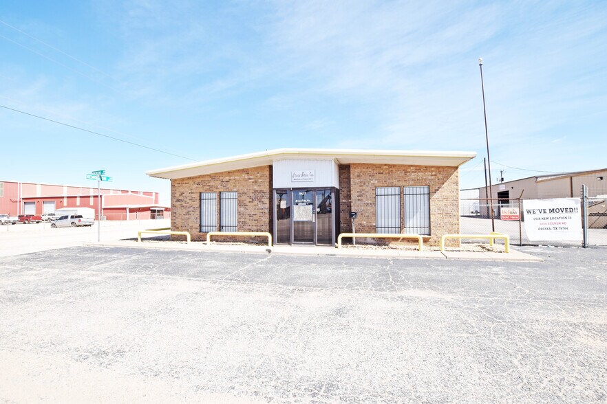 1603 S Marlin Dr, Odessa, TX à louer - Photo du bâtiment - Image 2 de 45