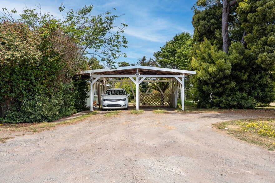 23800 N Highway 1, Fort Bragg, CA à vendre - Photo du bâtiment - Image 3 de 33