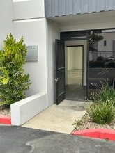 601 Del Norte Blvd, Oxnard, CA for lease Interior Photo- Image 1 of 9
