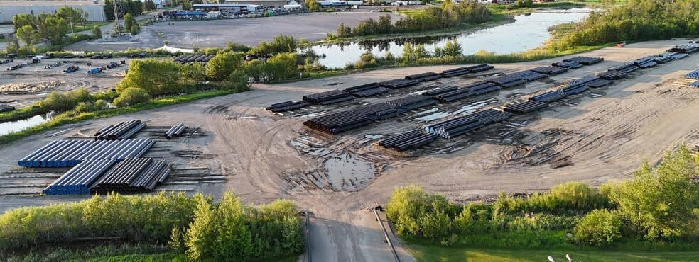 5910 17 St NW, Edmonton, AB à vendre - Photo du bâtiment - Image 2 de 6