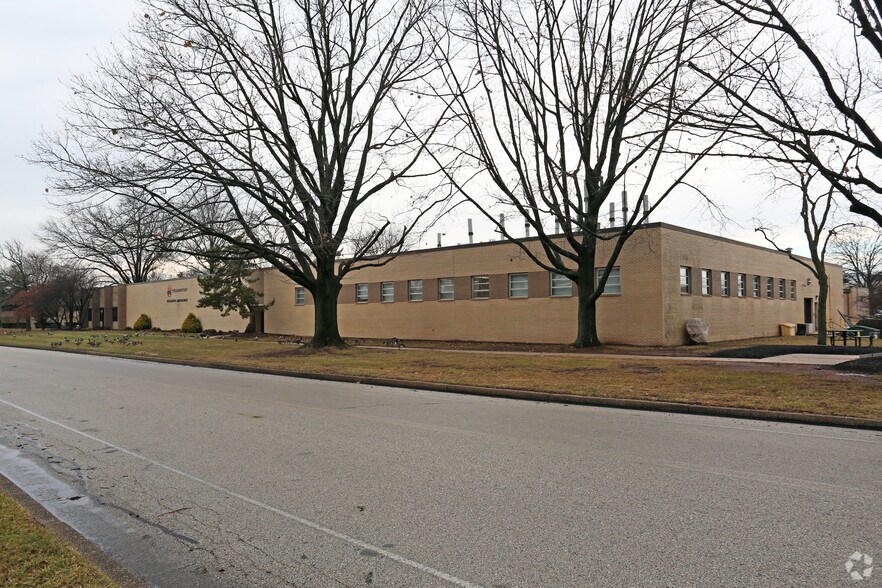 930 Madison Ave, Eagleville, PA à vendre - Photo du bâtiment - Image 3 de 7