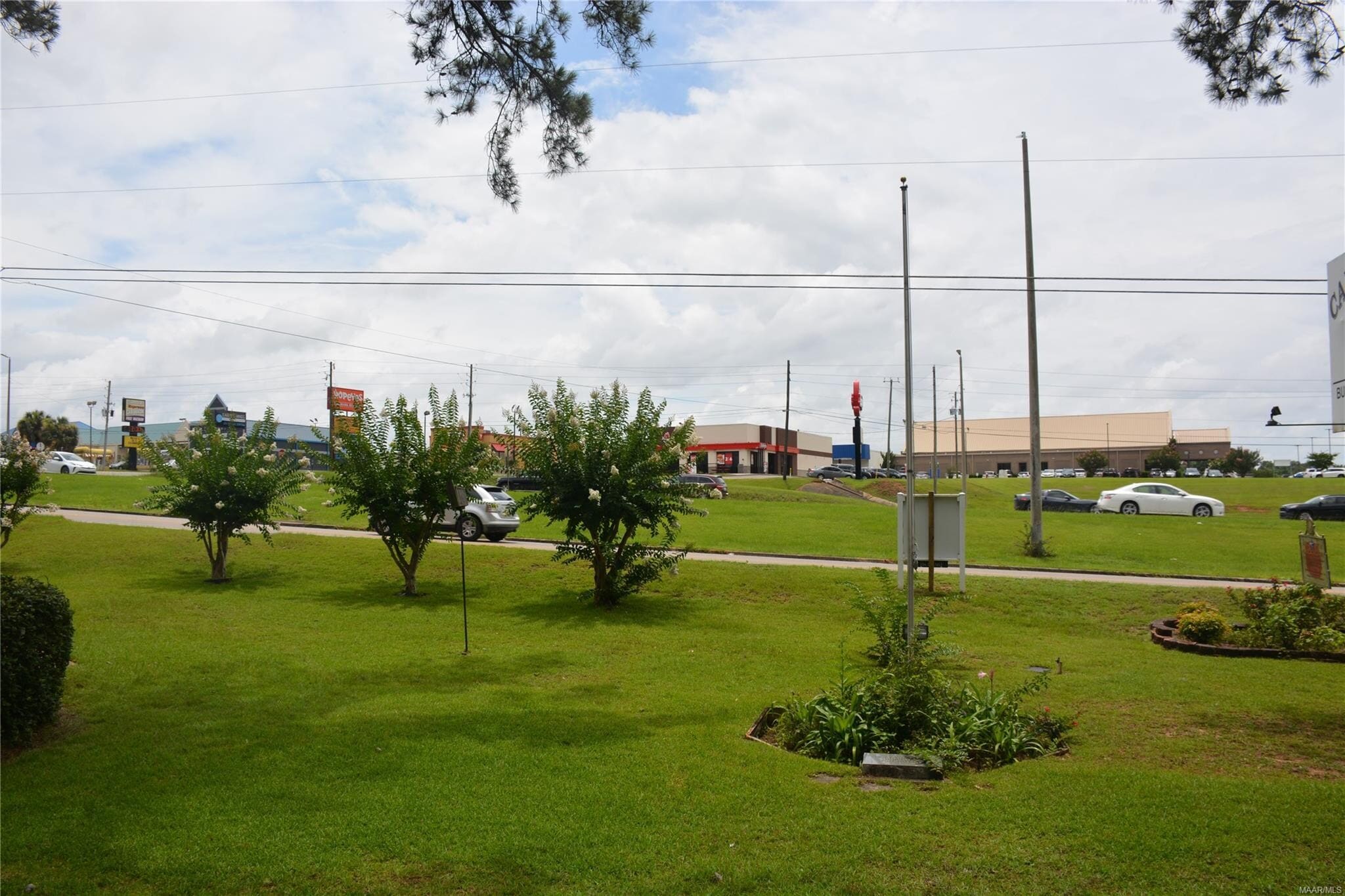 802 Boll Weevil Cir, Enterprise, AL à vendre Photo du bâtiment- Image 1 de 6