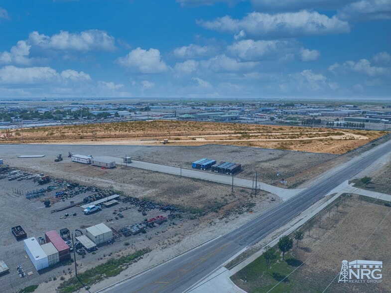7401 W County Road 116, Midland, TX à vendre - Photo du bâtiment - Image 3 de 5
