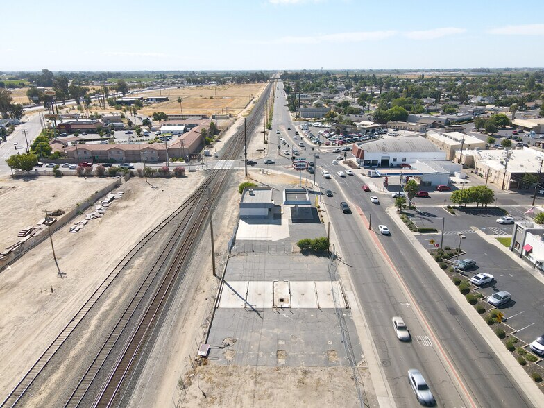 1370 Atwater Blvd, Atwater, CA à vendre - Photo du bâtiment - Image 2 de 4