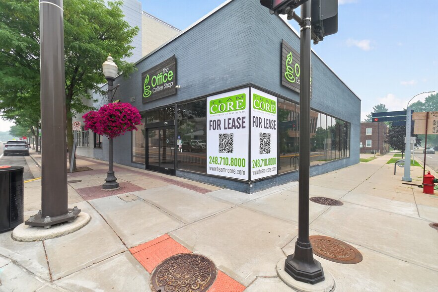402-408 S Lafayette Ave, Royal Oak, MI à louer - Photo du bâtiment - Image 2 de 36