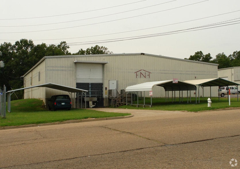 275-B Industrial Dr, Jackson, MS à louer - Photo du bâtiment - Image 2 de 2