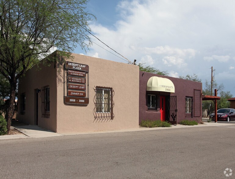 3968 E Fort Lowell Rd, Tucson, AZ à vendre - Photo du bâtiment - Image 3 de 4