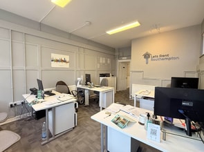 20 Portsmouth Rd, Southampton for lease Interior Photo- Image 1 of 3