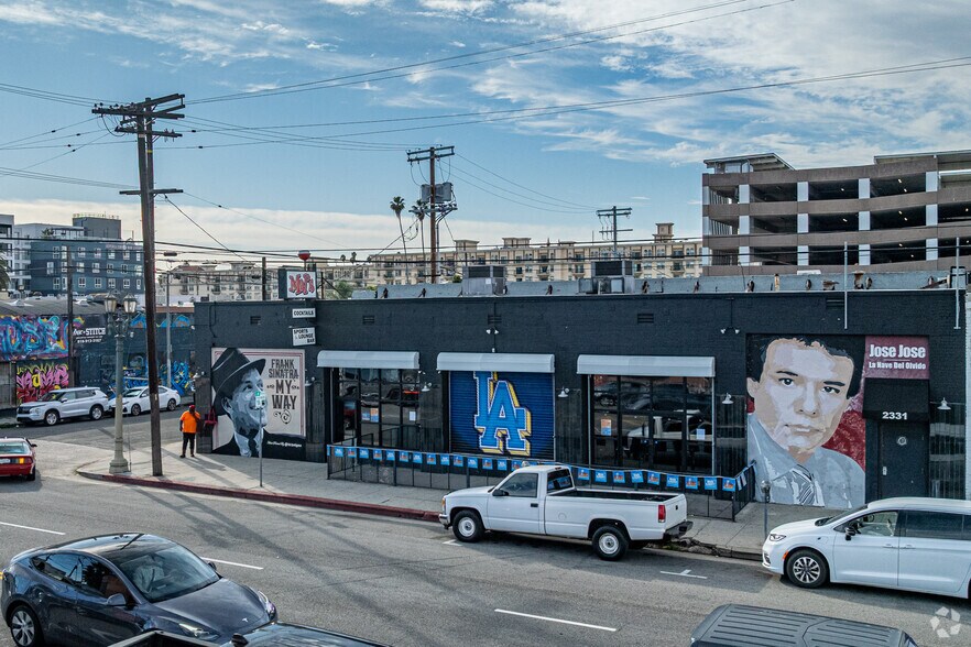 219-223 W 24th St, Los Angeles, CA for sale - Building Photo - Image 2 of 8