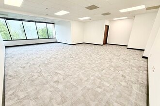 1 Vantage Way, Nashville, TN for lease Interior Photo- Image 1 of 1