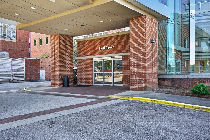 800 Saint Vincents Dr, Birmingham, AL for lease - Building Photo - Image 2 of 37