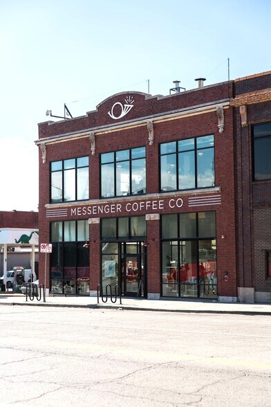 1624 Grand Blvd, Kansas City, MO à vendre - Photo du bâtiment - Image 2 de 5