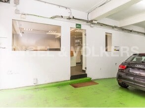 Bureau/Commerce de détail dans Barcelone, Barcelona à louer Photo intérieure- Image 1 de 4