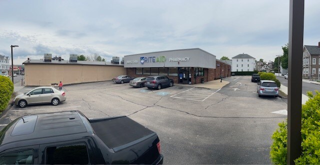 More details for 1024 S Main St, Fall River, MA - Retail for Sale