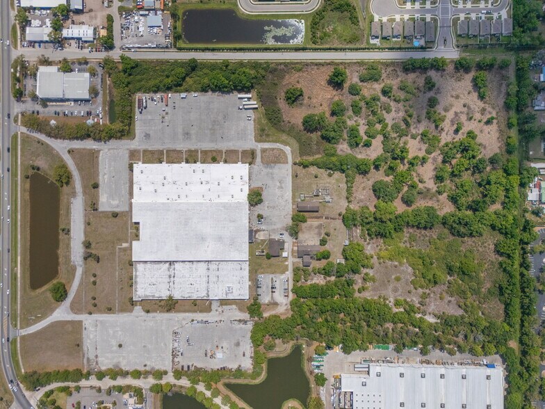 100-106 Cattlemen Rd, Sarasota, FL à vendre - Photo du bâtiment - Image 2 de 19
